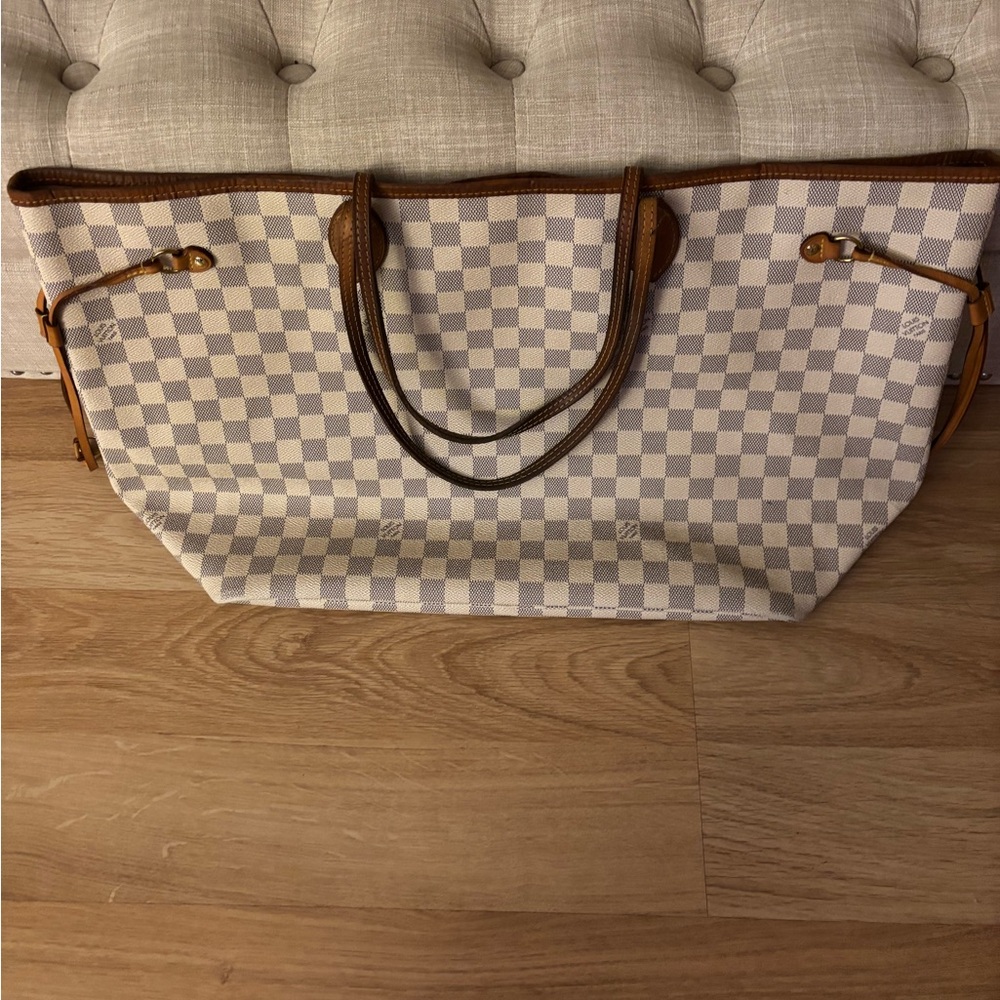 Louis Vuitton Authentic Neverfull GM Tote🌟